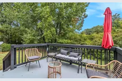 2958 Holcomb Ct, East Point, GA 30344 - Photo 18