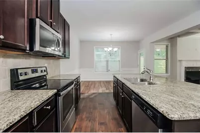 2225 Black Pebble Circle, Buford, GA 30519 - Photo 10