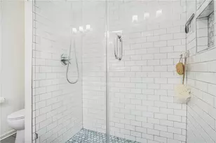 1433 Carroll Dr NW, Atlanta, GA 30318 - Photo 18