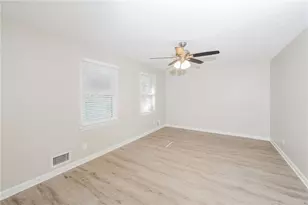 609 Evergreen Dr, Woodstock, GA 30188 - Photo 12