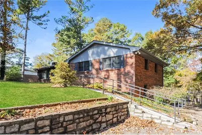 609 Evergreen Drive, Woodstock, GA 30188 - Photo 2