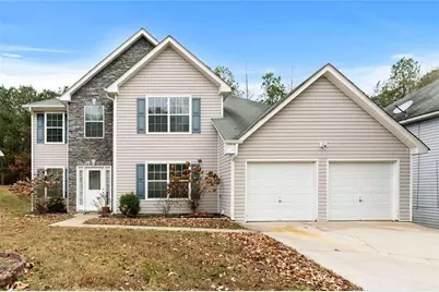 371 Berkshire Place, Fairburn, GA 30213 - Photo 2