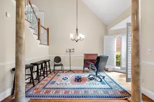 37 Westfair Ct, Atlanta, GA 30328 - Photo 6