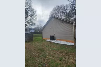 932 Century Oak Drive, Winder, GA 30680 - Photo 4