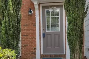 13356 Marrywood Ct, Alpharetta, GA 30004 - Photo 2