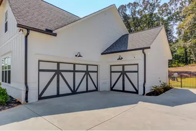 525 Storey Lane, Jefferson, GA 30549 - Photo 4