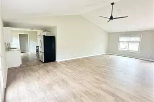 93 Hartley Woods Dr NE, Kennesaw, GA 30144 - Photo 4