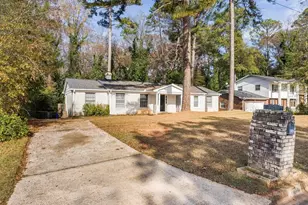 4066 Bontura Ct, Stone Mountain, GA 30083 - Photo 4