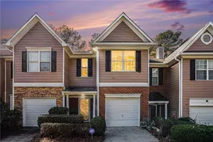 29 Oak Green Dr, Lawrenceville, GA 30044 - Photo 2