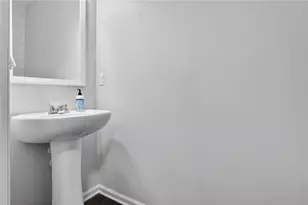 594 Summit Pt, Canton, GA 30114 - Photo 10