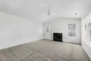 5781 Creekside Dr, Rex, GA 30273 - Photo 4