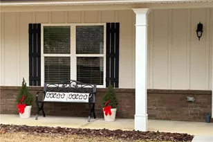 561 Oconee Ln, Commerce, GA 30529 - Photo 14