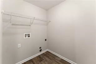 561 Oconee Ln, Commerce, GA 30529 - Photo 12