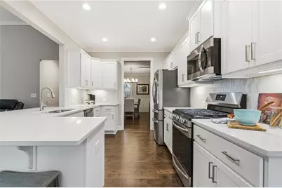 370 Kenmure Court SW, Marietta, GA 30060 - Photo 12