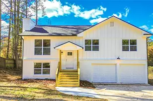 4094 Dollar Cir, Suwanee, GA 30024 - Photo 2