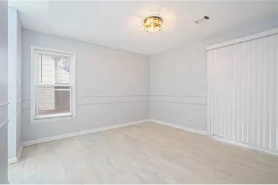 2161 Wellington Circle, Lithonia, GA 30058 - Photo 12