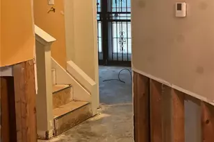 5933 Trent Walk Dr, Lithonia, GA 30038 - Photo 4