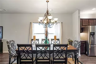 642 Royal Crest Ct, Canton, GA 30115 - Photo 8