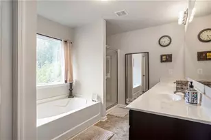 642 Royal Crest Ct, Canton, GA 30115 - Photo 18