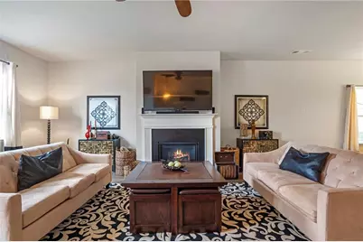 642 Royal Crest Court, Canton, GA 30115 - Photo 4