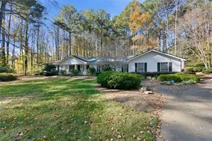 1355 Sherry Dr, Alpharetta, GA 30009 - Photo 2