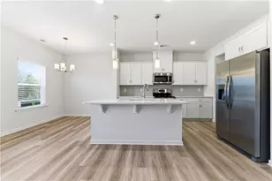 22 Jacobs Farm Ln, Lawrenceville, GA 30045 - Photo 6