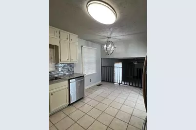 725 Navarre Drive, Stone Mountain, GA 30087 - Photo 6