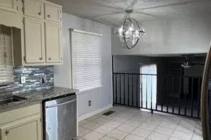 725 Navarre Dr, Stone Mountain, GA 30087 - Photo 6