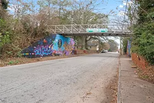 722 Cameron M Alexander Blvd NW, Atlanta, GA 30318 - Photo 18