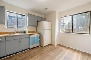 3927 Centennial Trail, Duluth, GA 30096 - Photo 4