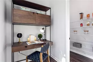 4049 Annsbury Ct, Lilburn, GA 30047 - Photo 18