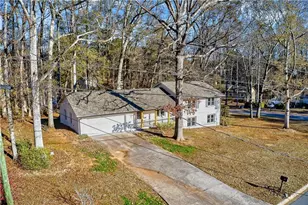 24 Stone Mill Ln NW, Marietta, GA 30064 - Photo 2