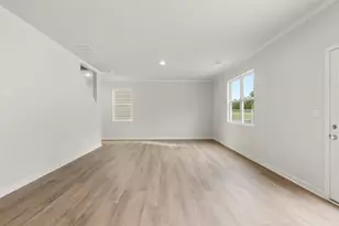 6081 Airedale Dr, Union City, GA 30213 - Photo 12