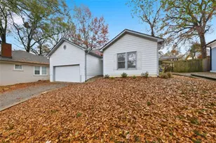 948 Byron Dr, Atlanta, GA 30310 - Photo 2