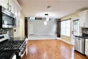 5004 Owen Mill Trail, Stone Mountain, GA 30083 - Photo 16