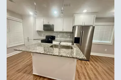 1068 Mill Street, Gainesville, GA 30501 - Photo 4