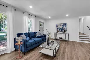 723 Monticello Way SE, Marietta, GA 30067 - Photo 4