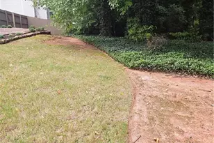 2318 Talamill Dr, Marietta, GA 30066 - Photo 16