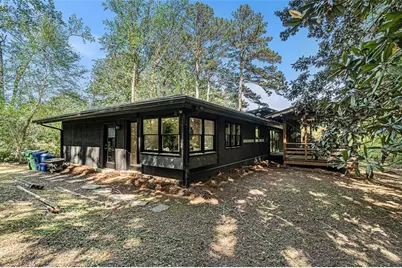 2568 Sugarplum Court NE, Atlanta, GA 30345 - Photo 38