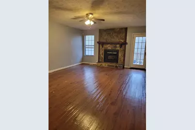 9103 Raven Drive, Jonesboro, GA 30238 - Photo 2