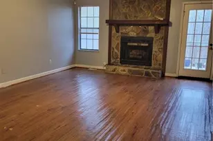 9103 Raven Dr, Jonesboro, GA 30238 - Photo 2