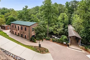 1920 Liberty Ln, Roswell, GA 30075 - Photo 58