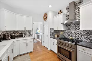 1920 Liberty Ln, Roswell, GA 30075 - Photo 10