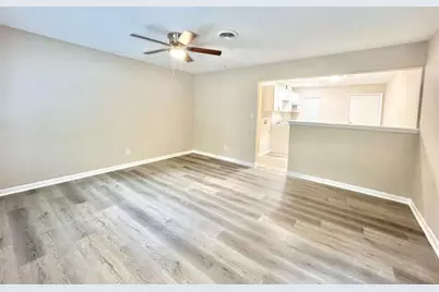 6454 Raymond Drive, Union City, GA 30291 - Photo 2