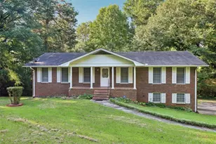 742 Verde Dr, Riverdale, GA 30274 - Photo 1