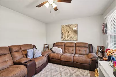 105 Vineyard Place, Griffin, GA 30223 - Photo 8