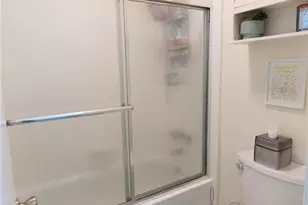 8740 Roswell Rd, Atlanta, GA 30350 - Photo 18