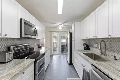 8740 Roswell Road #10A, Atlanta, GA 30350 - Photo 10