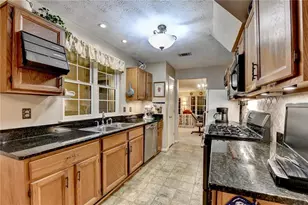 2531 Inverloch Cir, Duluth, GA 30096 - Photo 22