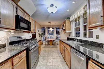 2531 Inverloch Circle, Duluth, GA 30096 - Photo 16